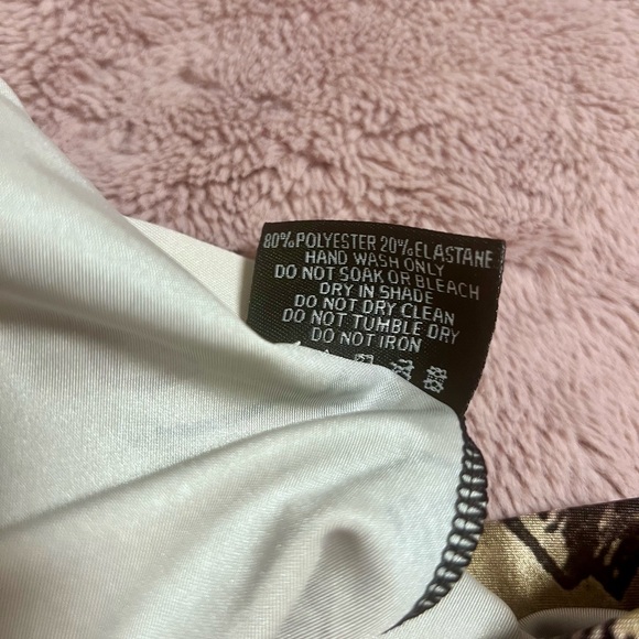 Blackmilk Lord of the Rings Themed Leggings - Picture 9 of 9